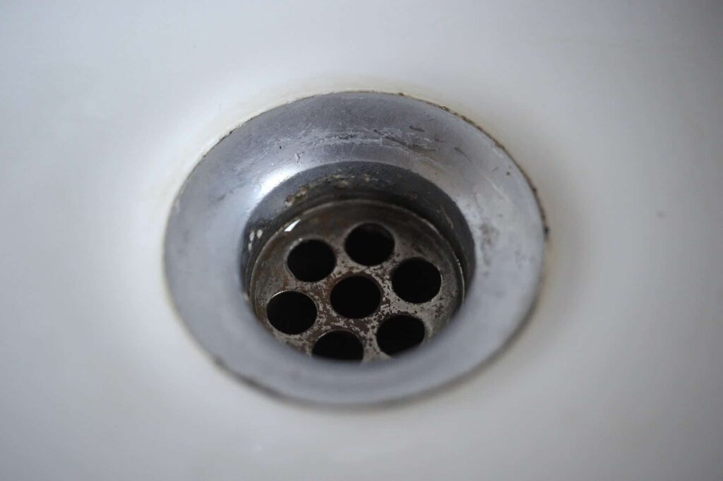 things-never-down-drain-tampa-plumber-1